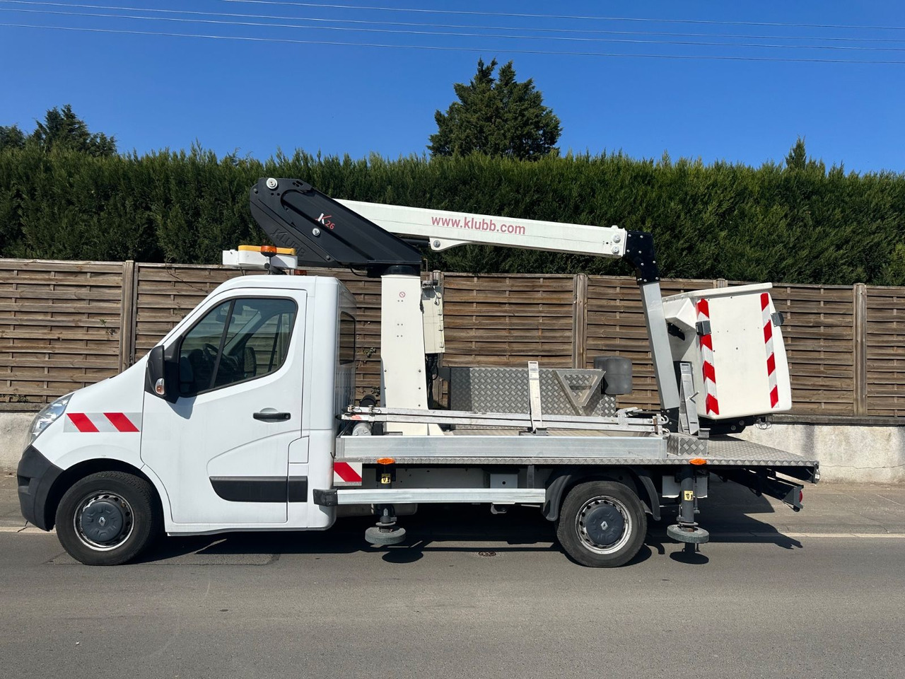 Renault Master III*Steiger 12m*orig.km*Topzustand* Renault Master III*Steiger 12m*orig.km*Topzustand* - Truck mounted aerial platform, Van: picture 1 Renault Master III*Steiger 12m*orig.km*Topzustand* Renault Master III*Steiger 12m*orig.km*Topzustand* - Truck mounted aerial platform, Van: picture 1