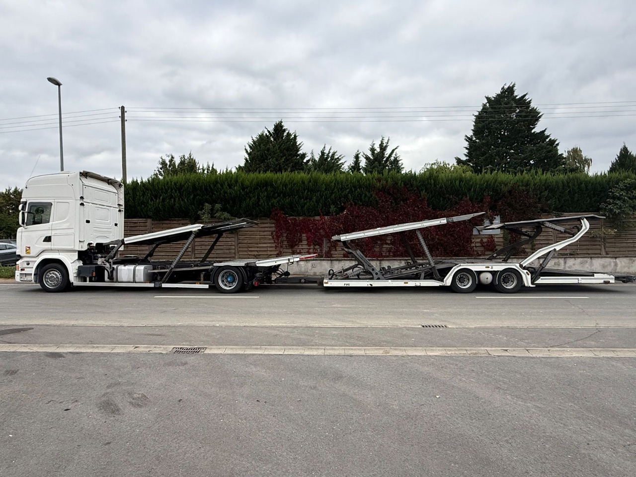 Scania R410, FVG 2016, VDI 2700, Retarder, Top - Autotransporter truck: picture 4 Scania R410, FVG 2016, VDI 2700, Retarder, Top - Autotransporter truck: picture 4