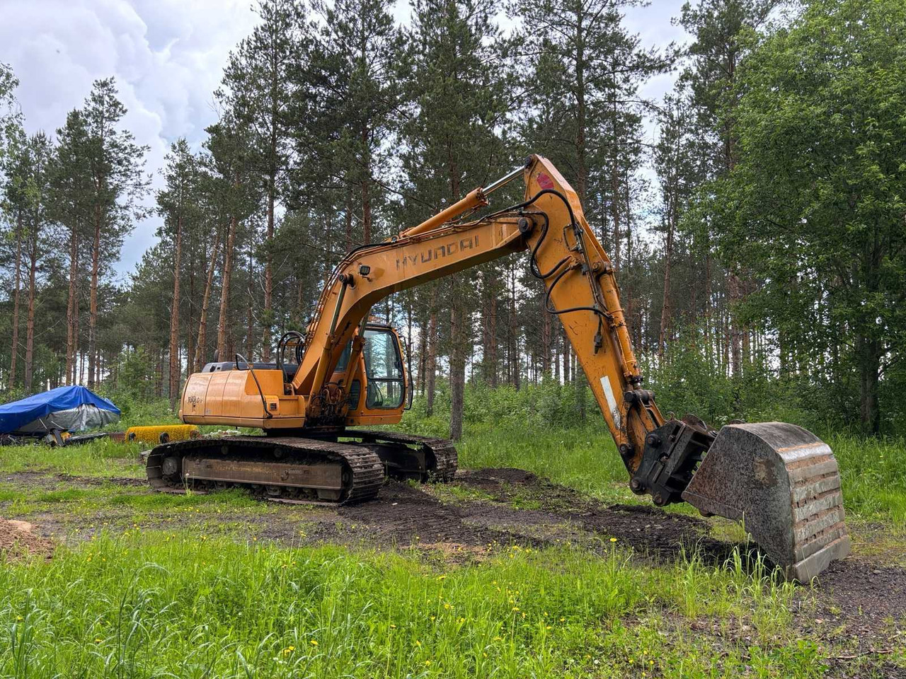 Crawler excavator Hyundai 180 LC-3 - Crawler excavator: picture 4 Crawler excavator Hyundai 180 LC-3 - Crawler excavator: picture 4