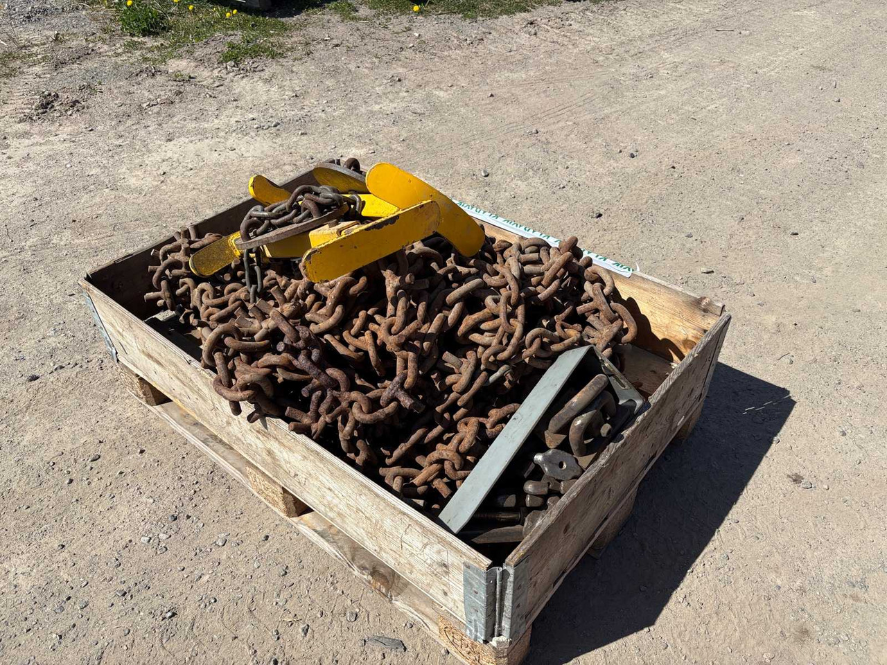 Forest machine bogie chain 2pcs and centering bars - Undercarriage parts: picture 4 Forest machine bogie chain 2pcs and centering bars - Undercarriage parts: picture 4