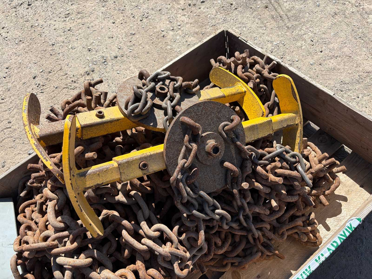 Forest machine bogie chain 2pcs and centering bars - Undercarriage parts: picture 5 Forest machine bogie chain 2pcs and centering bars - Undercarriage parts: picture 5