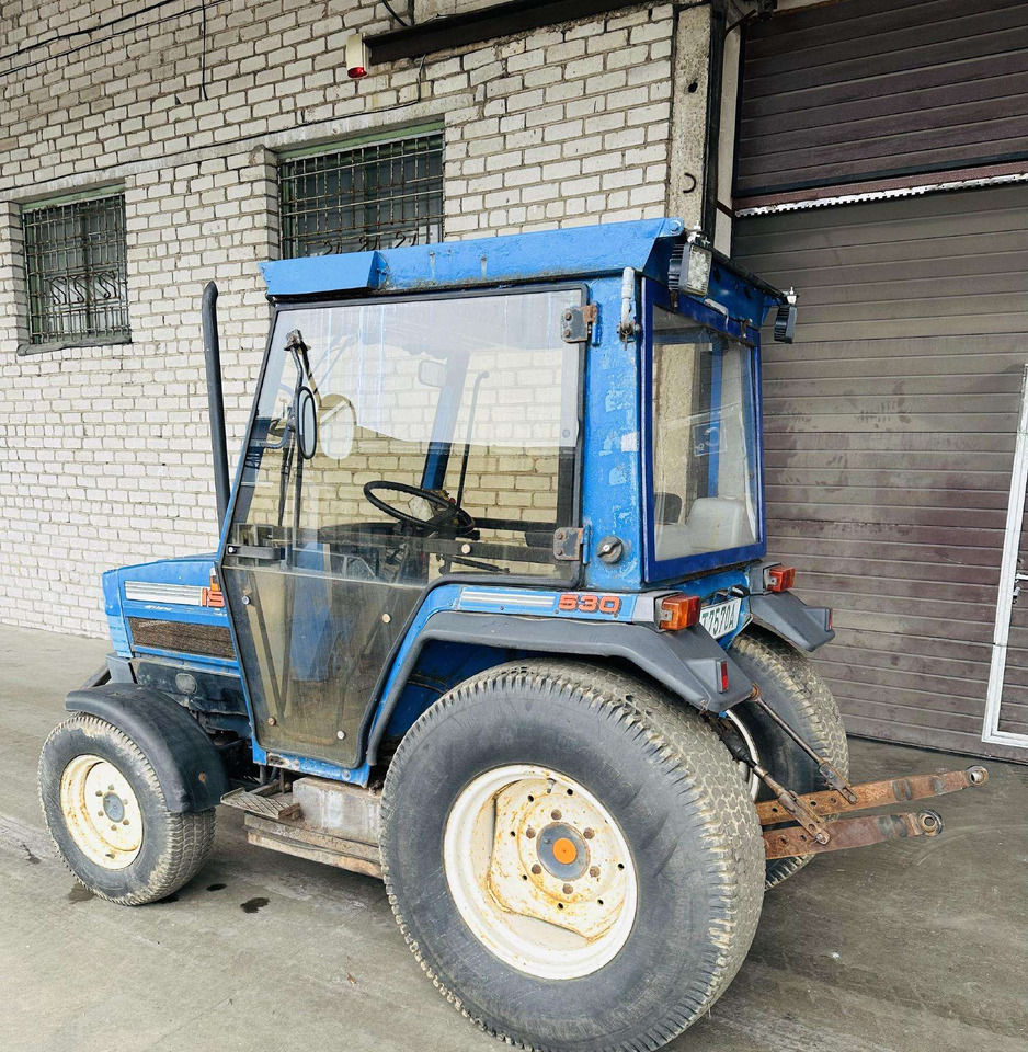 Iseki 530 - Farm tractor: picture 3 Iseki 530 - Farm tractor: picture 3