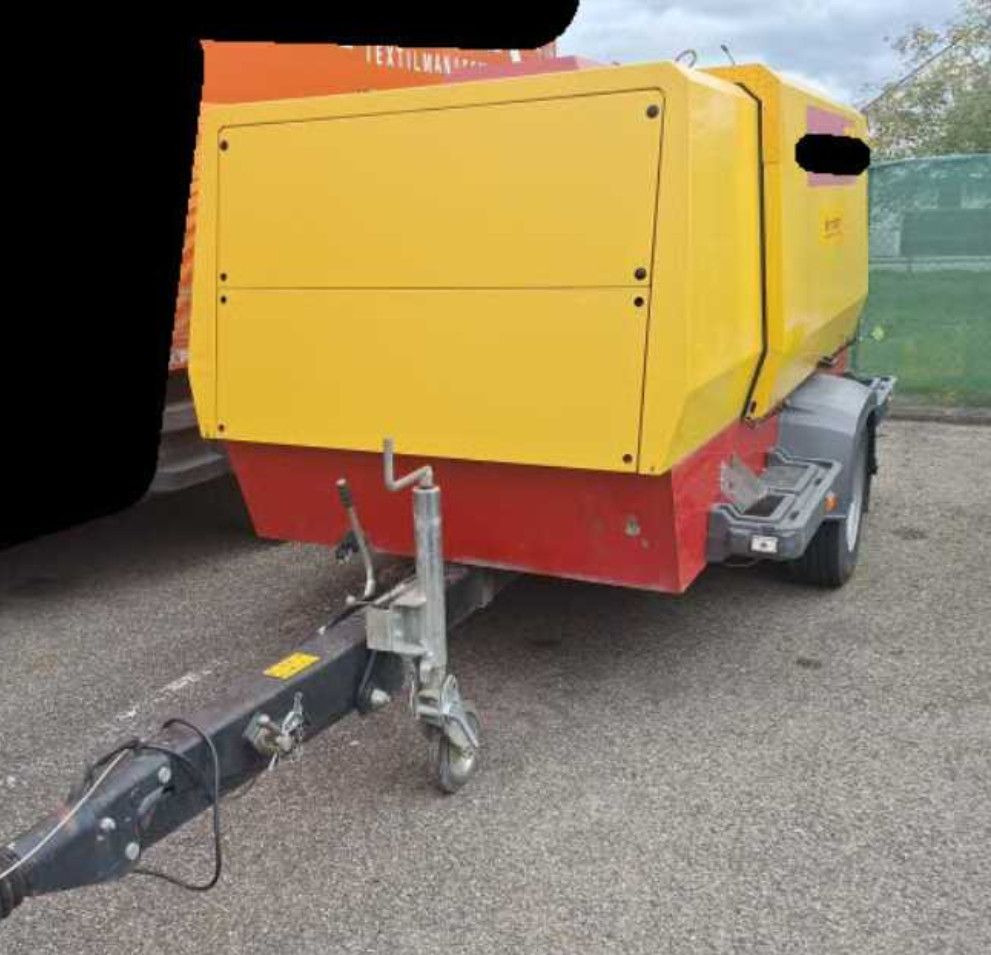 Atlas Copco ATLAS-CO. XAHS 317 MD STUFE 4 - Air compressor: picture 2 Atlas Copco ATLAS-CO. XAHS 317 MD STUFE 4 - Air compressor: picture 2