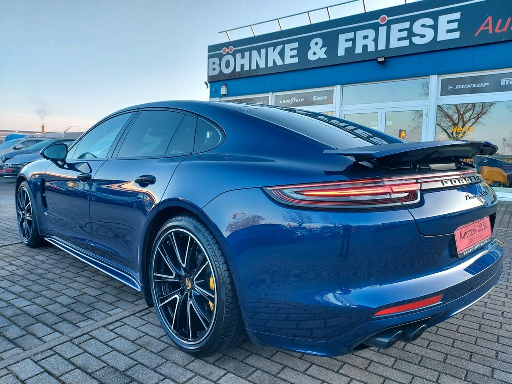 Porsche Panamera GTS Panorama Keramik Alcantara - Car: picture 4 Porsche Panamera GTS Panorama Keramik Alcantara - Car: picture 4