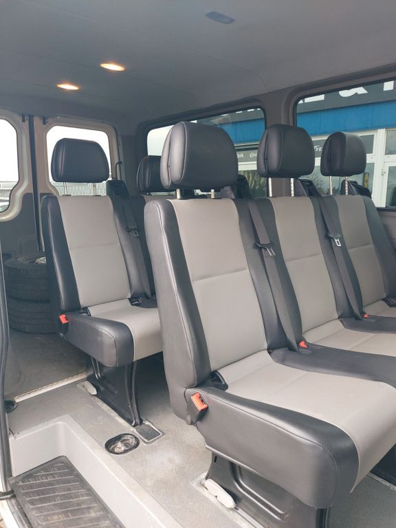 Volkswagen Crafter Kombi 35 mittel L2H1 8SITZER KLIMAA. TÜV - Minibus, Passenger van: picture 2 Volkswagen Crafter Kombi 35 mittel L2H1 8SITZER KLIMAA. TÜV - Minibus, Passenger van: picture 2