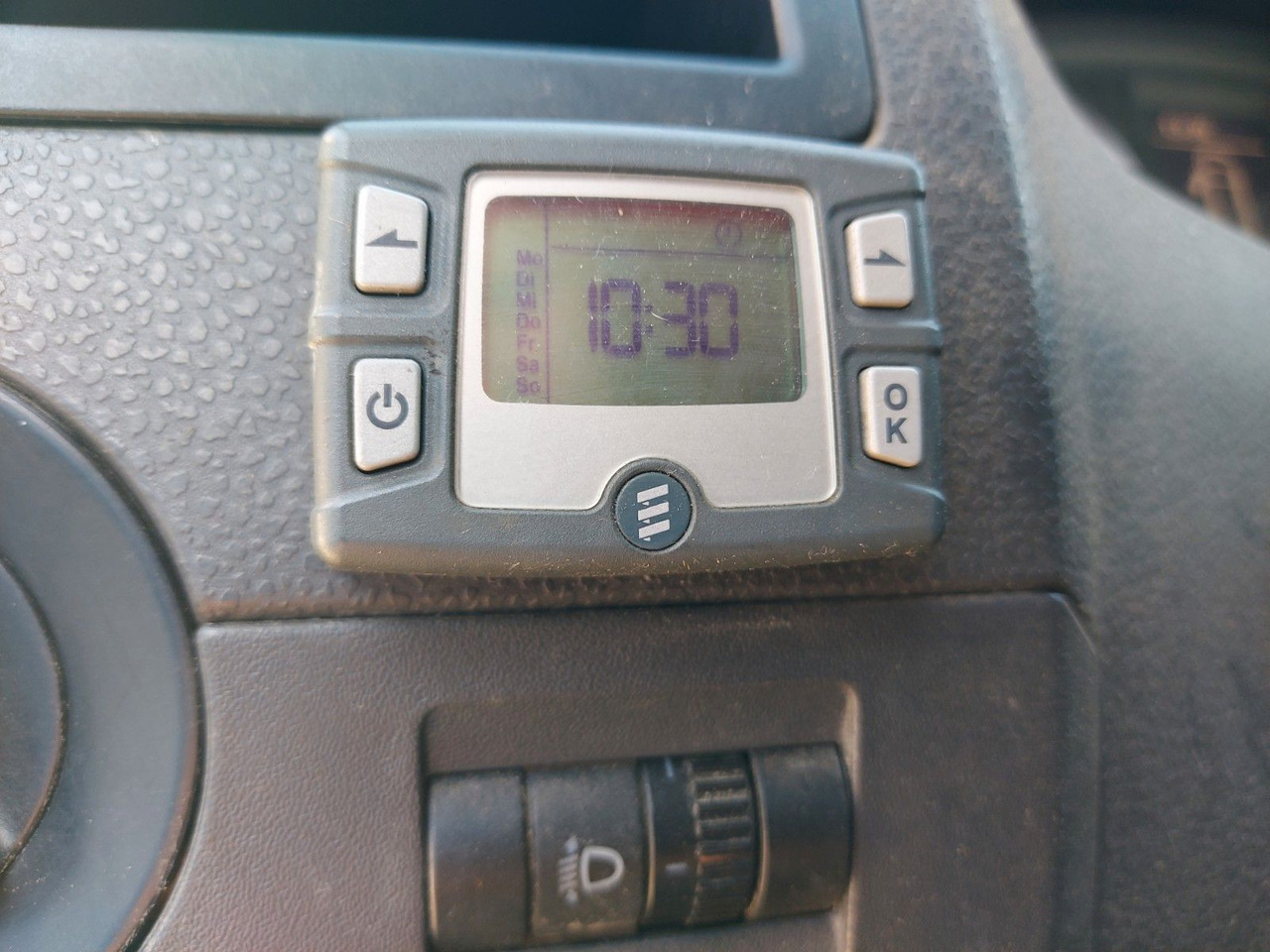 Volkswagen T5 Transporter Kasten Kombi lang 4Motion - Passenger van: picture 4 Volkswagen T5 Transporter Kasten Kombi lang 4Motion - Passenger van: picture 4