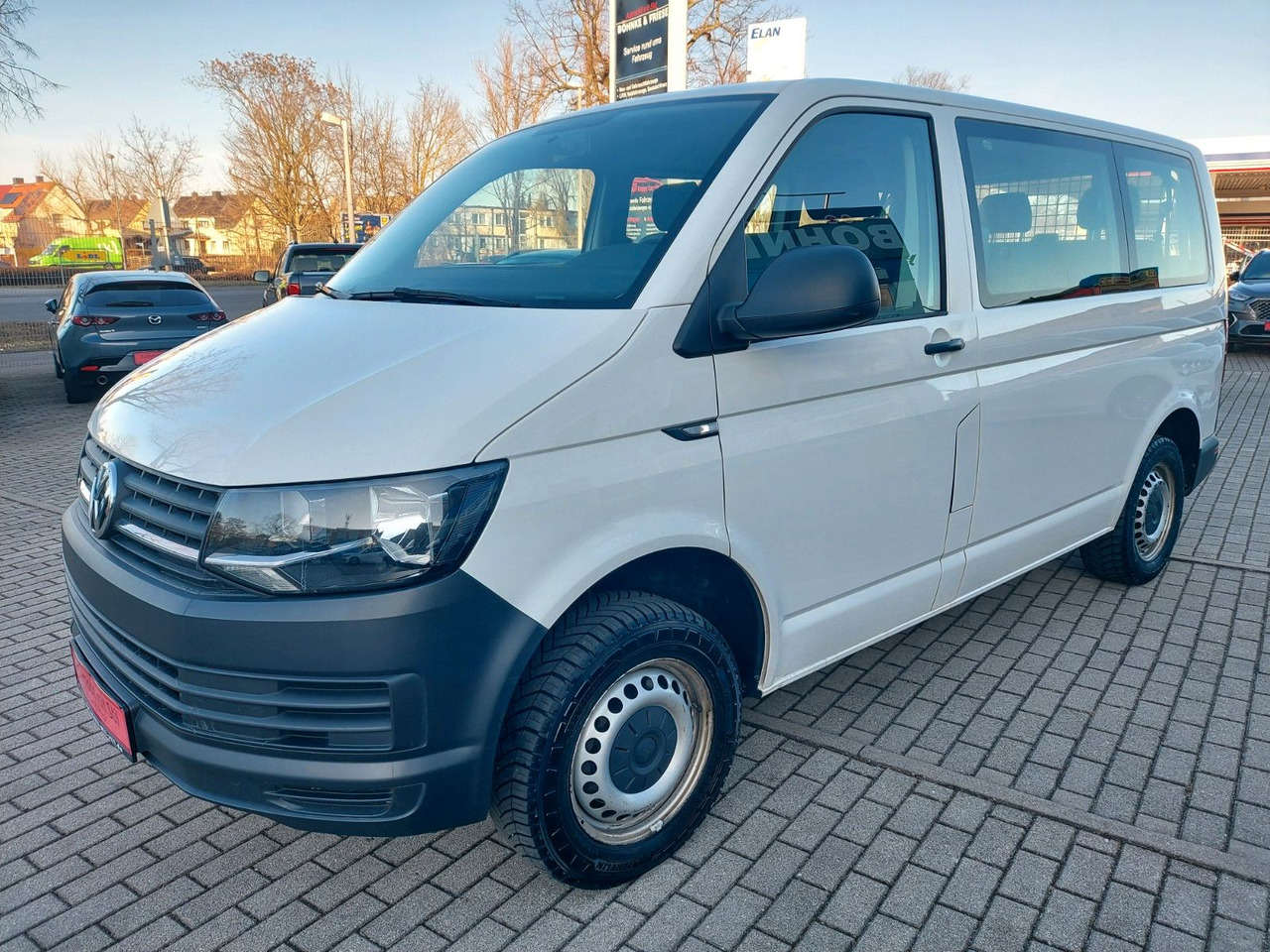 Volkswagen T6 Kombi 4Motion 9 Sitzer KLIMA PDC AHK UVW. Volkswagen T6 Kombi 4Motion 9 Sitzer KLIMA PDC AHK UVW. - Minibus, Passenger van: picture 5 Volkswagen T6 Kombi 4Motion 9 Sitzer KLIMA PDC AHK UVW. Volkswagen T6 Kombi 4Motion 9 Sitzer KLIMA PDC AHK UVW. - Minibus, Passenger van: picture 5