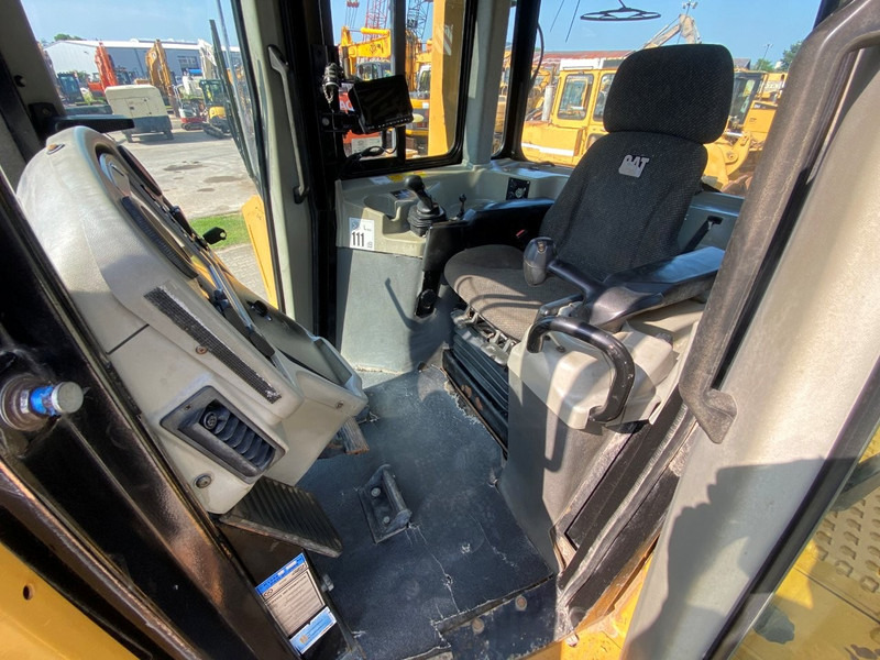 Caterpillar D6T XL NVT - Bulldozer: picture 3 Caterpillar D6T XL NVT - Bulldozer: picture 3