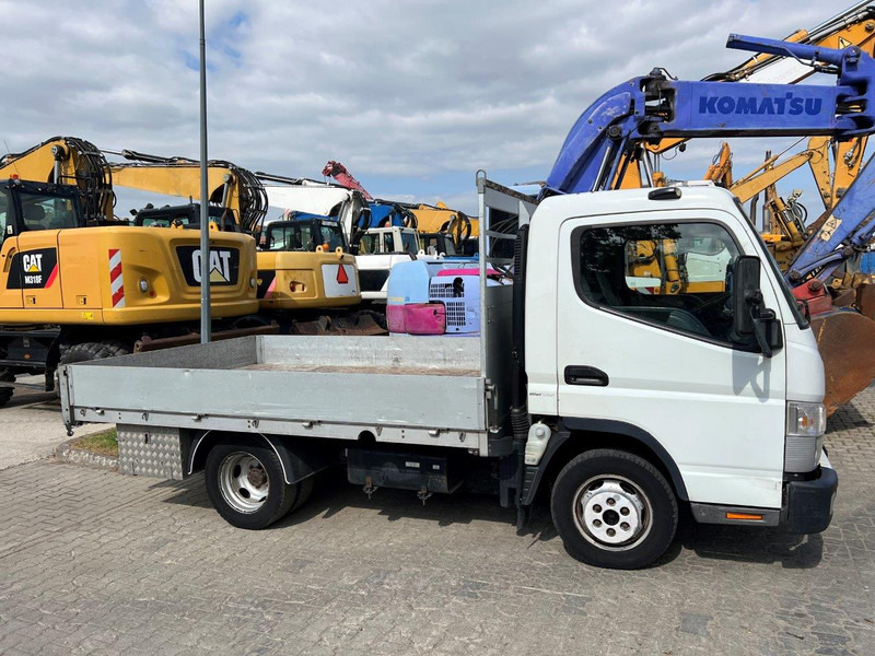 Mitsubishi Fuso Canter 3C18 NVT - Flatbed van: picture 1 Mitsubishi Fuso Canter 3C18 NVT - Flatbed van: picture 1