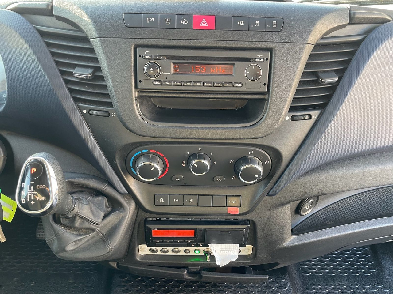 Truck mounted aerial platform Iveco Daily 50C18 Hubsteiger/FRANCE-ELEVATEUR/17m/968h: picture 19