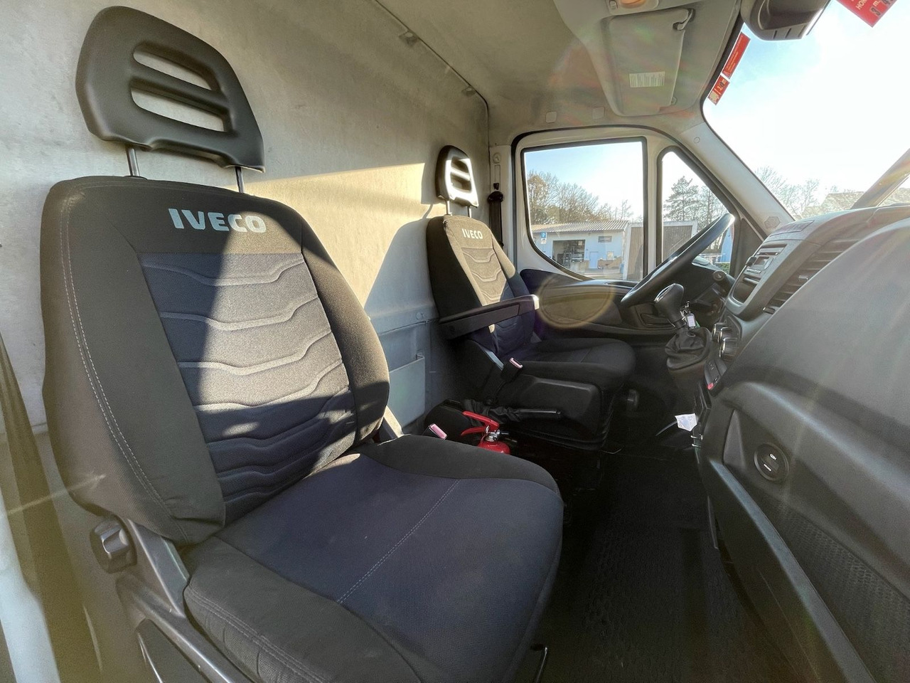 Truck mounted aerial platform Iveco Daily 50C18 Hubsteiger/FRANCE-ELEVATEUR/17m/968h: picture 21