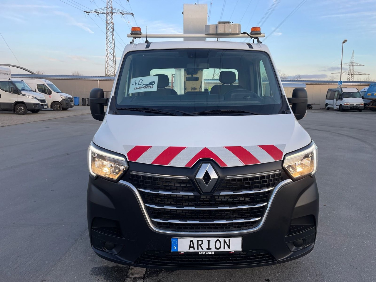 Renault Master VB Hubsteiger/FRANCE-ELEVATEUR/12m/817h - Truck mounted aerial platform: picture 2 Renault Master VB Hubsteiger/FRANCE-ELEVATEUR/12m/817h - Truck mounted aerial platform: picture 2