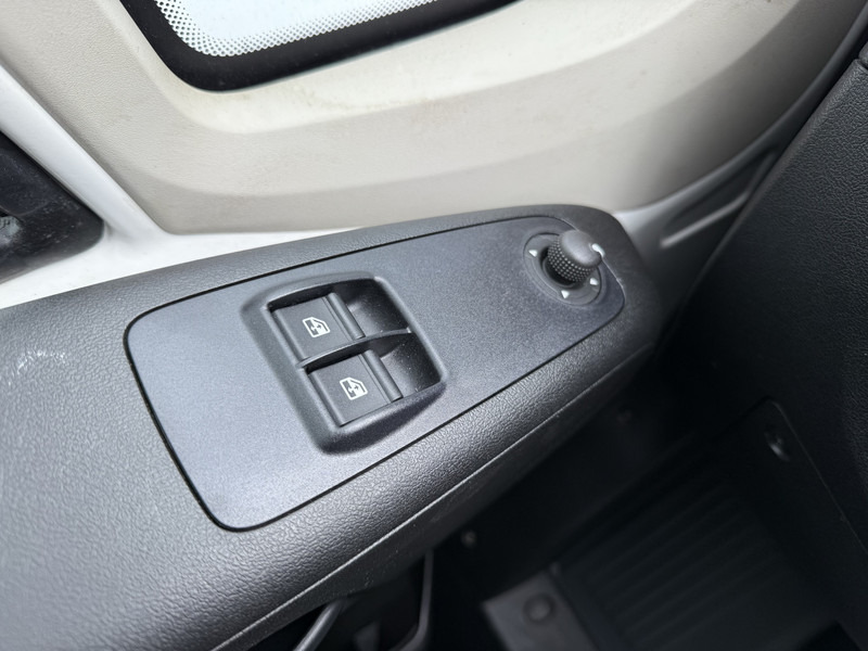 Leasing of Citroën Jumper 163pk Laadklep Airco Cruise control Bakwagen Koffer Meubelbak Citroën Jumper 163pk Laadklep Airco Cruise control Bakwagen Koffer Meubelbak: picture 20