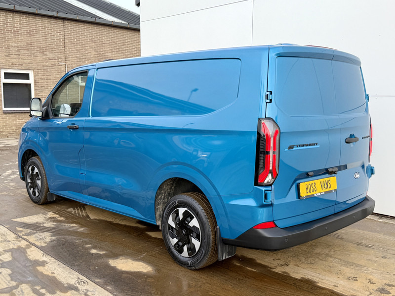 Ford E-Transit Custom 218PK Elektrisch 65kWh 329 km WLTP L1H1 LED Climate Control Adaptieve Cruise Control Apple Carplay 360° Camera Stoelverwarming Laadkabel - Small van, Electric van: picture 2 Ford E-Transit Custom 218PK Elektrisch 65kWh 329 km WLTP L1H1 LED Climate Control Adaptieve Cruise Control Apple Carplay 360° Camera Stoelverwarming Laadkabel - Small van, Electric van: picture 2