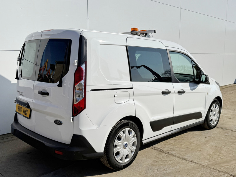 Ford Transit Connect 100pk Automaat L1 Airco Cruise Control Navigatie Camera - Small van: picture 3 Ford Transit Connect 100pk Automaat L1 Airco Cruise Control Navigatie Camera - Small van: picture 3
