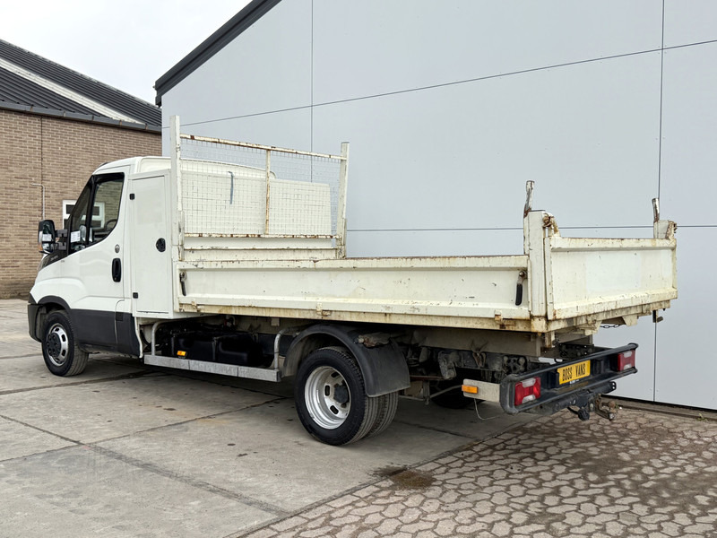 Iveco Daily 35C12 2.3 Kipper Dubbellucht 3.5t Trekhaak Airco Cruise Control Lucht geveerde stoel - Tipper van: picture 3 Iveco Daily 35C12 2.3 Kipper Dubbellucht 3.5t Trekhaak Airco Cruise Control Lucht geveerde stoel - Tipper van: picture 3