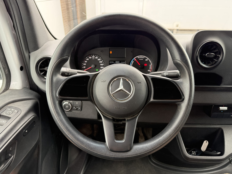 Panel van, Electric van Mercedes-Benz eSprinter 312 - Binnenkort verwacht! L2H2 100% Elektrisch 55kWh 168km WLTP 80kw Snelladen Climate Control Camera Stoelverwarming: picture 17