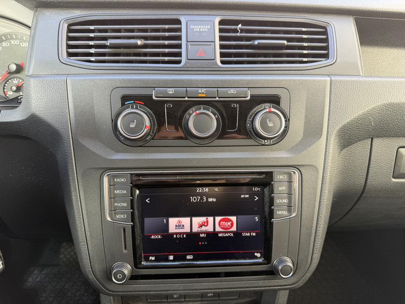 Small van, Electric van Volkswagen E-Caddy 113PK L2H1 Elektrisch Caddy ABT Maxi 37,3kWh 159km WLTP Trekhaak Airco Stoelverwarming Parkeersensoren Achter: picture 18 Small van, Electric van Volkswagen E-Caddy 113PK L2H1 Elektrisch Caddy ABT Maxi 37,3kWh 159km WLTP Trekhaak Airco Stoelverwarming Parkeersensoren Achter: picture 18