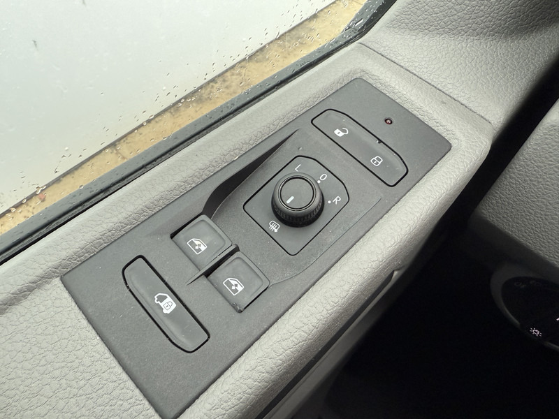 Leasing of Volkswagen e-Transporter 113PK 138KM WLTP 37,3kWh 100% Elektrisch ABT E-transporter 3 Stoelen Airco Parkeersensoren voor achter Volkswagen e-Transporter 113PK 138KM WLTP 37,3kWh 100% Elektrisch ABT E-transporter 3 Stoelen Airco Parkeersensoren voor achter: picture 20 Leasing of Volkswagen e-Transporter 113PK 138KM WLTP 37,3kWh 100% Elektrisch ABT E-transporter 3 Stoelen Airco Parkeersensoren voor achter Volkswagen e-Transporter 113PK 138KM WLTP 37,3kWh 100% Elektrisch ABT E-transporter 3 Stoelen Airco Parkeersensoren voor achter: picture 20