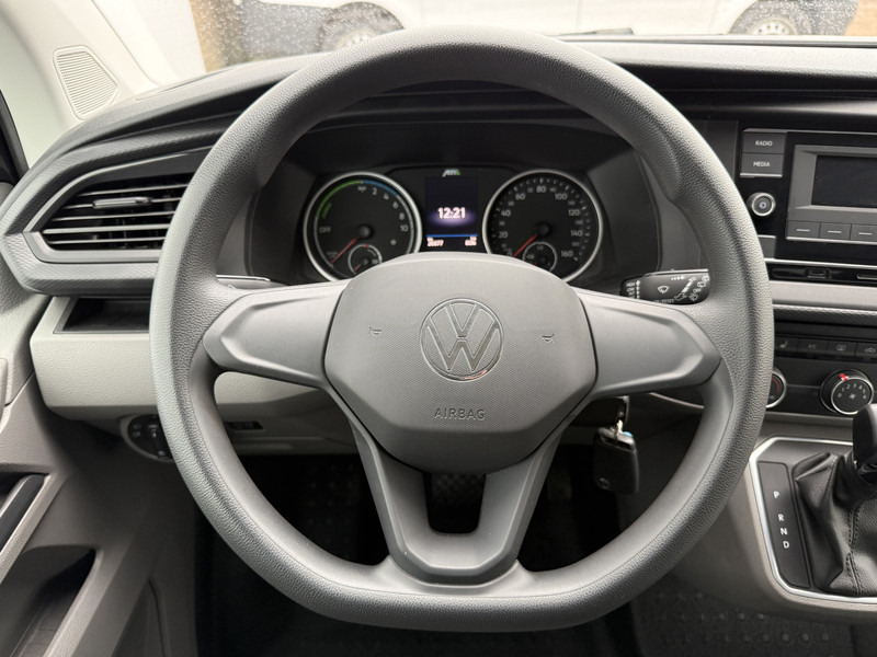 Leasing of Volkswagen e-Transporter 113PK 138KM WLTP 37,3kWh 100% Elektrisch ABT E-transporter 3 Stoelen Airco Parkeersensoren voor achter Volkswagen e-Transporter 113PK 138KM WLTP 37,3kWh 100% Elektrisch ABT E-transporter 3 Stoelen Airco Parkeersensoren voor achter: picture 19 Leasing of Volkswagen e-Transporter 113PK 138KM WLTP 37,3kWh 100% Elektrisch ABT E-transporter 3 Stoelen Airco Parkeersensoren voor achter Volkswagen e-Transporter 113PK 138KM WLTP 37,3kWh 100% Elektrisch ABT E-transporter 3 Stoelen Airco Parkeersensoren voor achter: picture 19