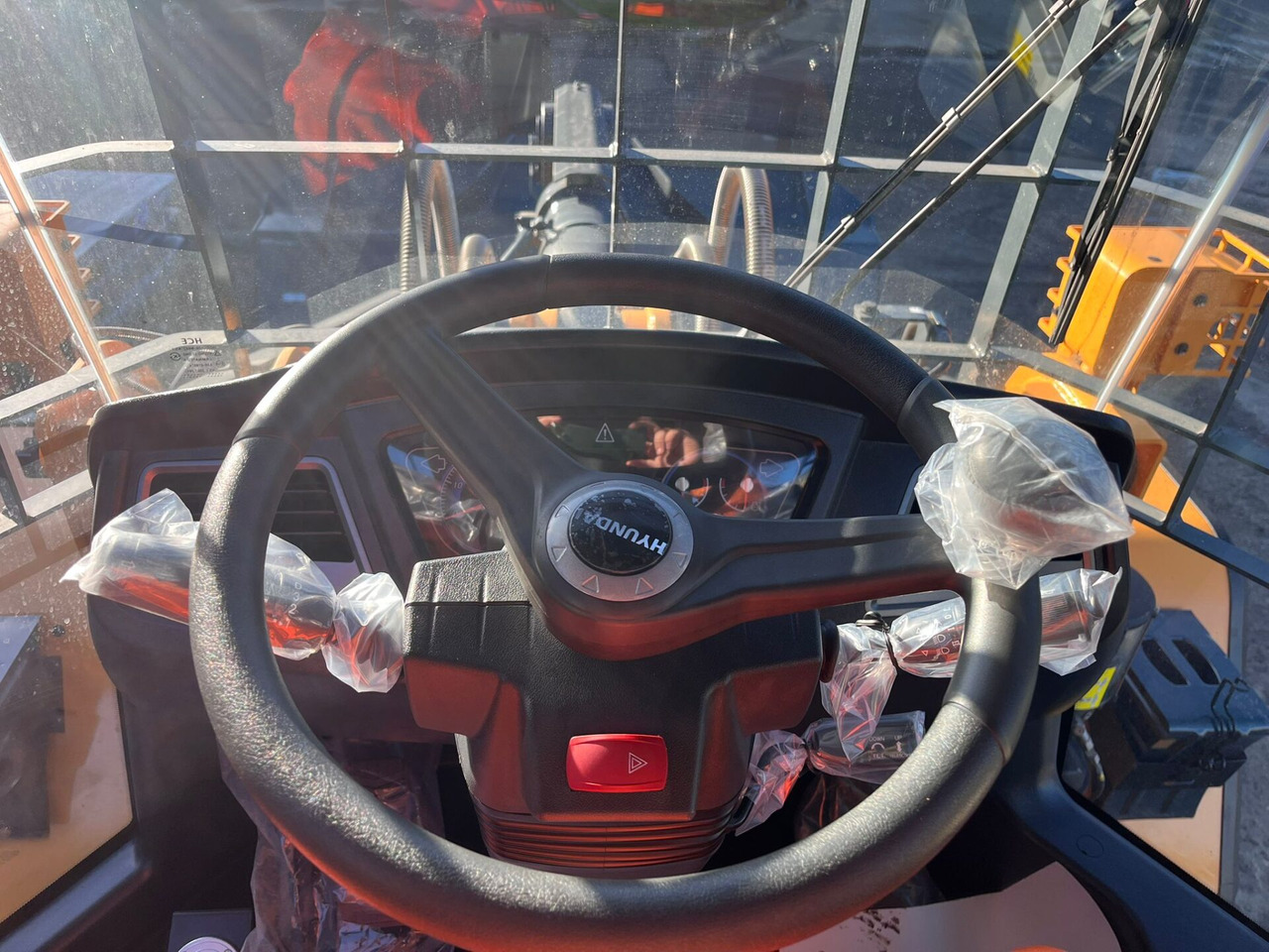 Wheel loader Hyundai HL960AHDXT: picture 14 Wheel loader Hyundai HL960AHDXT: picture 14