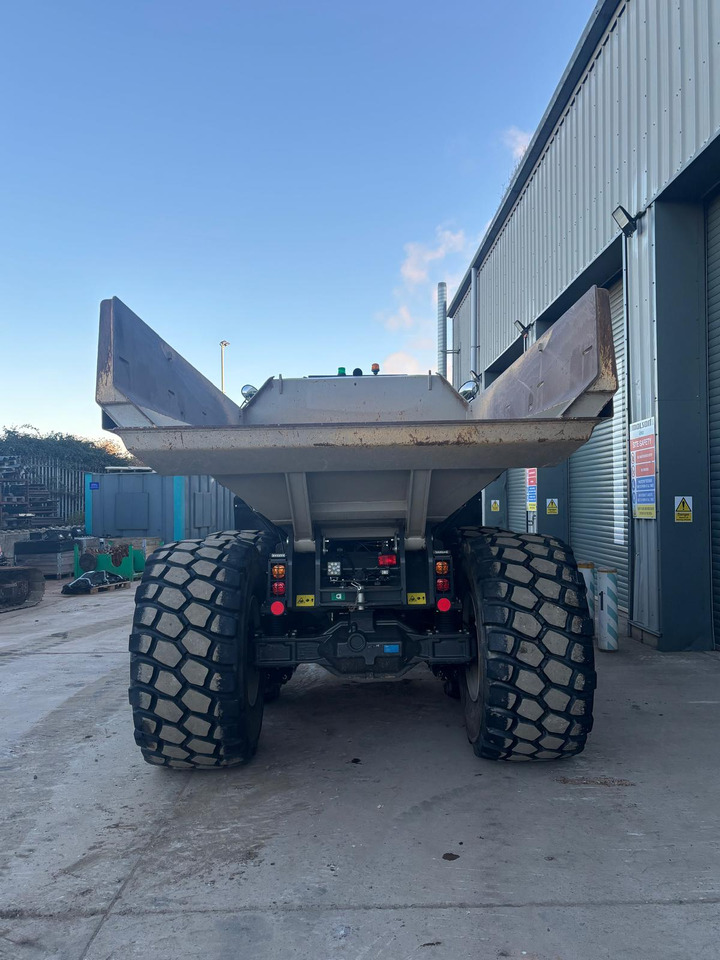 ROKBAK RA30 - Articulated dumper: picture 4 ROKBAK RA30 - Articulated dumper: picture 4