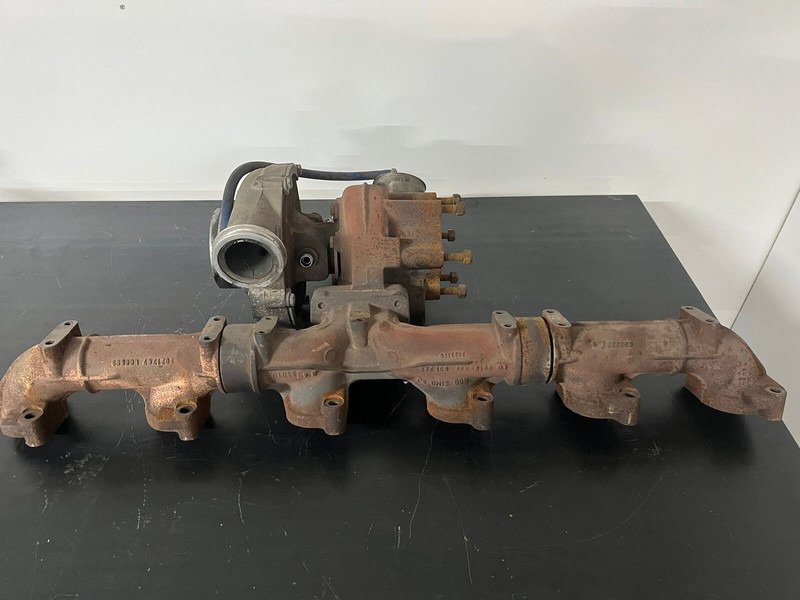 Liebherr - Engine and parts: picture 2 Liebherr - Engine and parts: picture 2