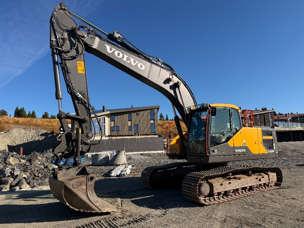 Volvo EC220EL - Crawler excavator: picture 5 Volvo EC220EL - Crawler excavator: picture 5