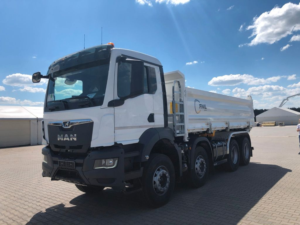 MAN TGS 35.440 FML DREISEITENKIPPER - Tipper: picture 2 MAN TGS 35.440 FML DREISEITENKIPPER - Tipper: picture 2