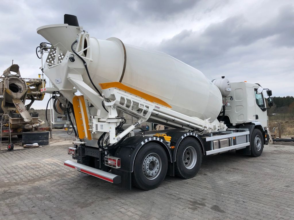 Volvo FE 350 FML 7 M3 RINNE 10 M - Concrete mixer truck: picture 5 Volvo FE 350 FML 7 M3 RINNE 10 M - Concrete mixer truck: picture 5