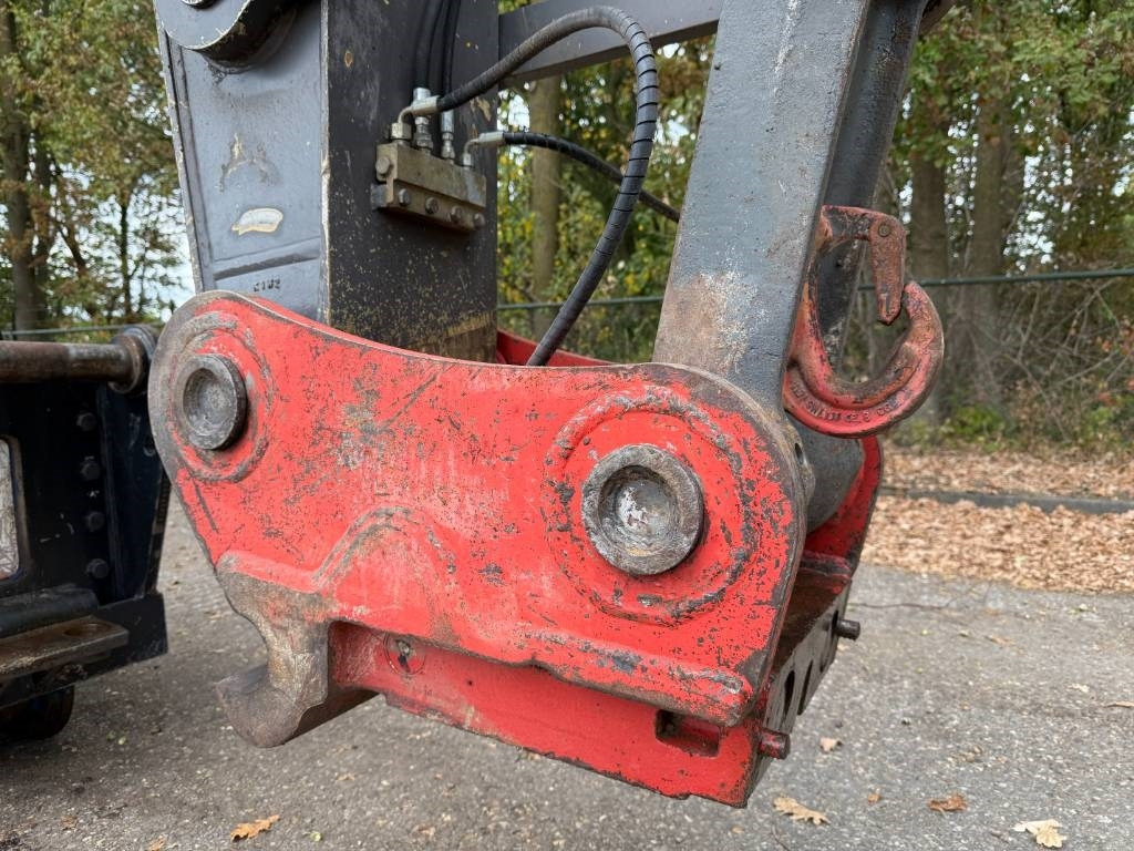 Crawler excavator Volvo EC 240 C N L: picture 32