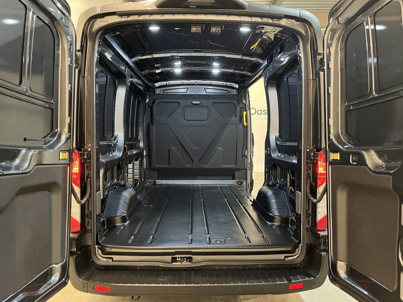 Ford E-Transit 350 L2H2 Trend 68 kWh 184 PK / 100% elektrisch !! / Airco / Cruise Control / CarPlay / Camera / Navigatie / 3-Zits / 220 KM !! Z.G.A.N. ! - Panel van, Electric van: picture 5 Ford E-Transit 350 L2H2 Trend 68 kWh 184 PK / 100% elektrisch !! / Airco / Cruise Control / CarPlay / Camera / Navigatie / 3-Zits / 220 KM !! Z.G.A.N. ! - Panel van, Electric van: picture 5