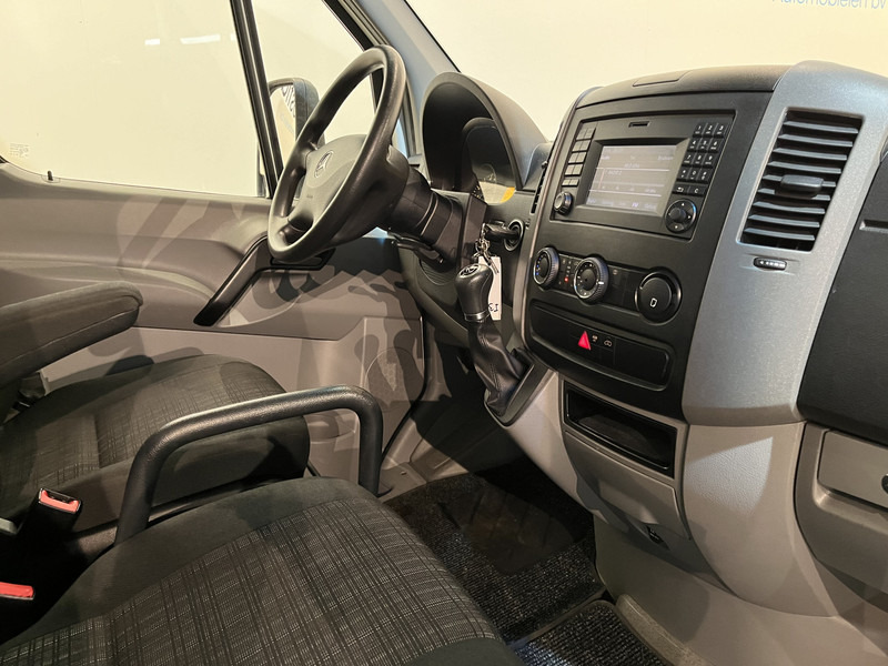 Mercedes-Benz Sprinter 314 CDI RWD Automaat Bakwagen / Meubelbak / Euro 6 / Airco / Cruise Control / Camera / 3-Zits / BPM VRIJ !! - Box van: picture 3 Mercedes-Benz Sprinter 314 CDI RWD Automaat Bakwagen / Meubelbak / Euro 6 / Airco / Cruise Control / Camera / 3-Zits / BPM VRIJ !! - Box van: picture 3