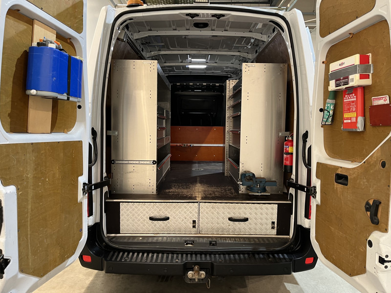 Opel Movano 2.3 CDTI BiTurbo L2H2 145 PK Servicebus / Inrichting / Euro 6 / 220V. / Airco / Cruise Control / Camera / Trekhaak / BPM VRIJ !! - Panel van: picture 4 Opel Movano 2.3 CDTI BiTurbo L2H2 145 PK Servicebus / Inrichting / Euro 6 / 220V. / Airco / Cruise Control / Camera / Trekhaak / BPM VRIJ !! - Panel van: picture 4