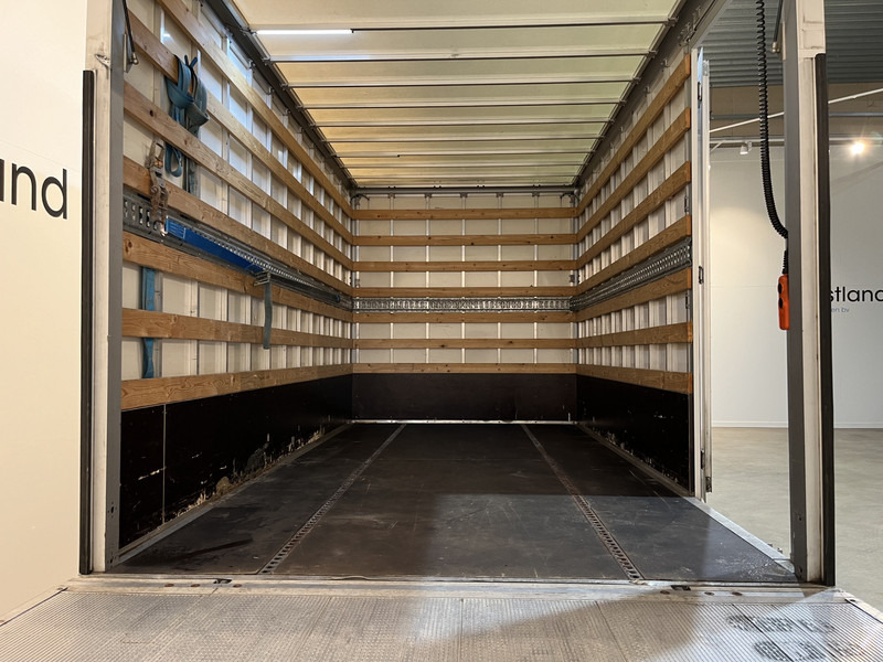 Peugeot Boxer 335 2.2 BlueHDi 165 L4 Bakwagen / Dhollandia Laadklep / Euro 6 / Airco / Cruise Control / 3-Zits / BPM VRIJ !! - Box van: picture 4 Peugeot Boxer 335 2.2 BlueHDi 165 L4 Bakwagen / Dhollandia Laadklep / Euro 6 / Airco / Cruise Control / 3-Zits / BPM VRIJ !! - Box van: picture 4