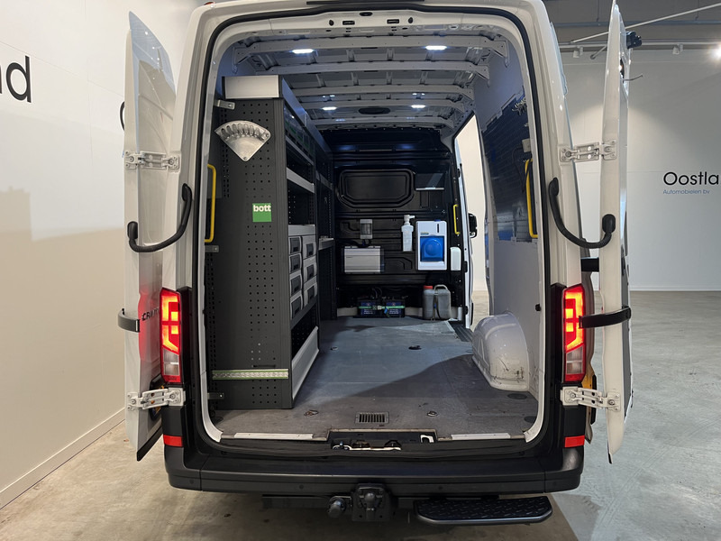Panel van, Combi van Volkswagen Crafter 35 2.0 TDI L3H3 180 PK Servicebus / Bott Inrichting / Euro 6 / Trekhaak 3000 KG / 220V. / Airco / Navigatie / CarPlay / Cruise Control / PDC 85.250 KM !!: picture 18