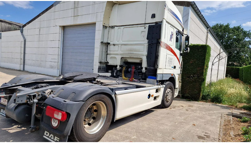 DAF XF 460 Super space cab - Tractor unit: picture 3 DAF XF 460 Super space cab - Tractor unit: picture 3
