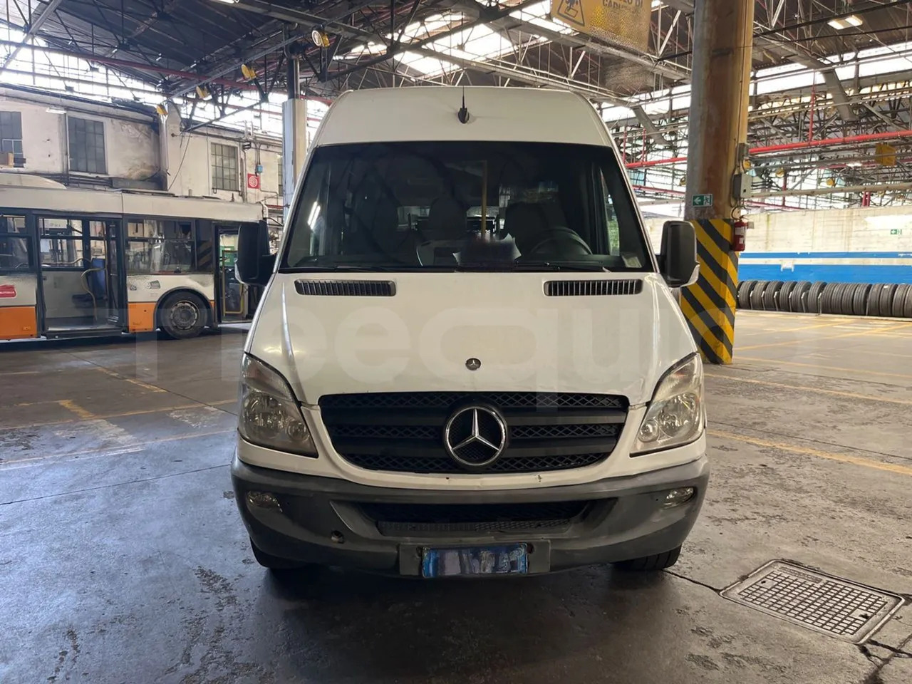 Mercedes-Benz Sprinter - Minibus, Passenger van: picture 2 Mercedes-Benz Sprinter - Minibus, Passenger van: picture 2