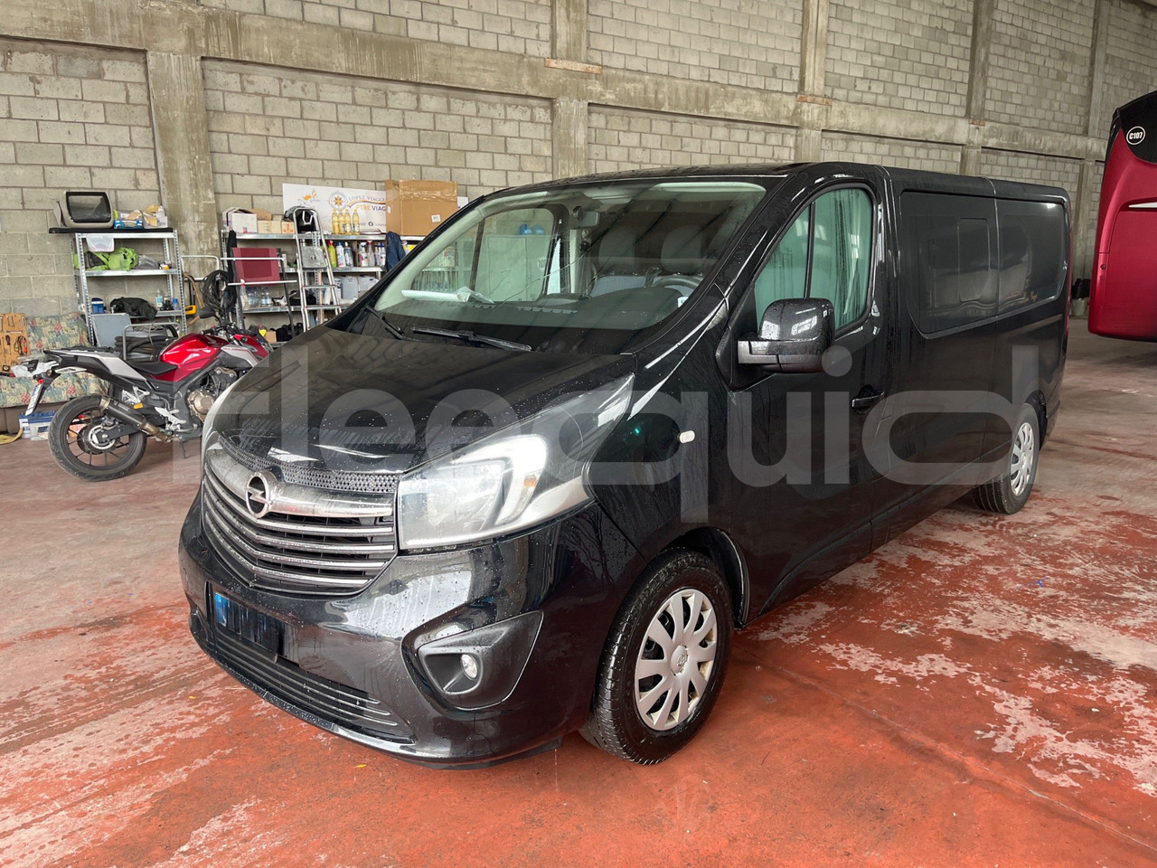 Opel Vivaro - B - Minibus, Passenger van: picture 4 Opel Vivaro - B - Minibus, Passenger van: picture 4