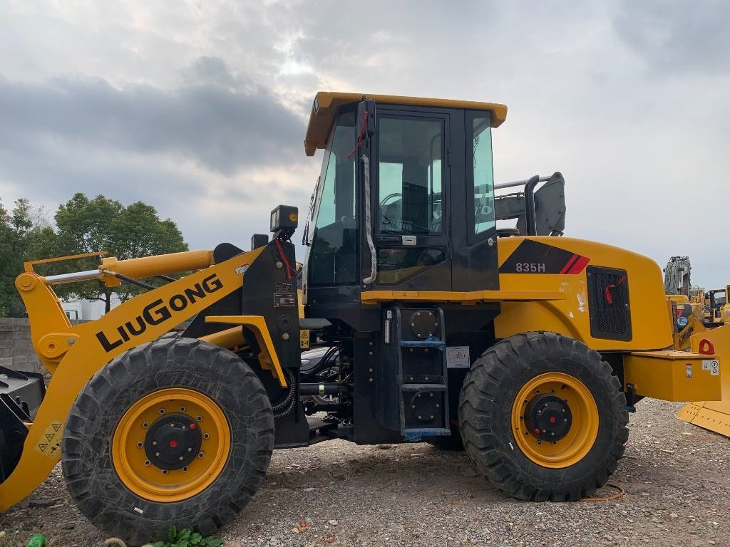 Liugong 835H - Crawler loader: picture 1 Liugong 835H - Crawler loader: picture 1