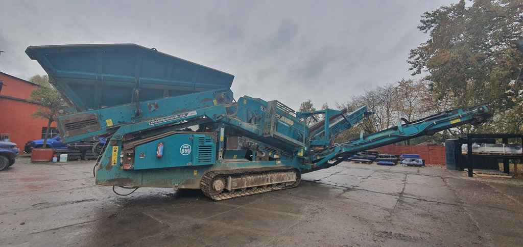 Powerscreen Warrior 1400 - Screener: picture 3 Powerscreen Warrior 1400 - Screener: picture 3