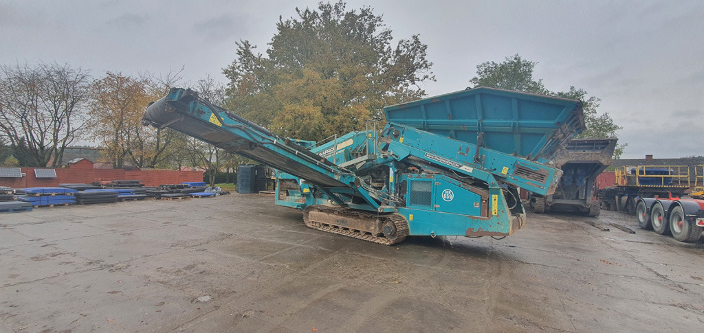 Powerscreen Warrior 1400 - Screener: picture 1 Powerscreen Warrior 1400 - Screener: picture 1