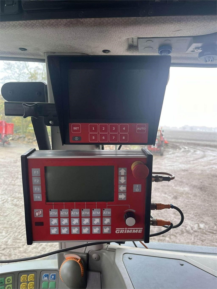 Grimme SE85-55UB - Potato harvester: picture 3 Grimme SE85-55UB - Potato harvester: picture 3