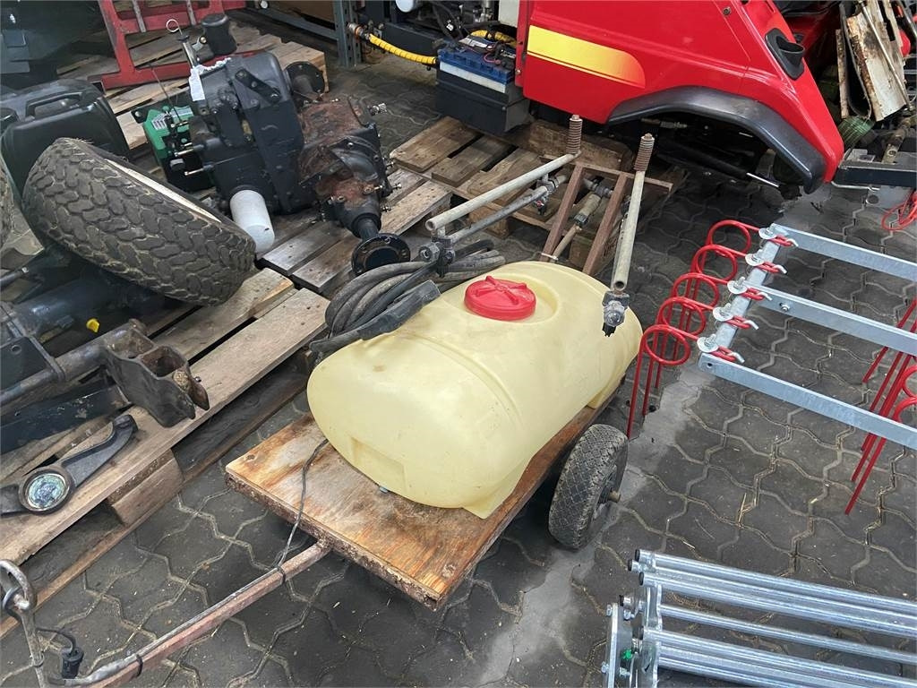 Hardi T - Sprayer: picture 1 Hardi T - Sprayer: picture 1