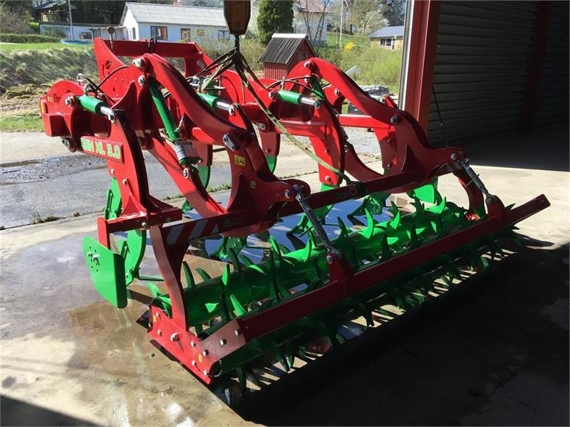 Agro-Tom - Subsoiler: picture 3 Agro-Tom - Subsoiler: picture 3