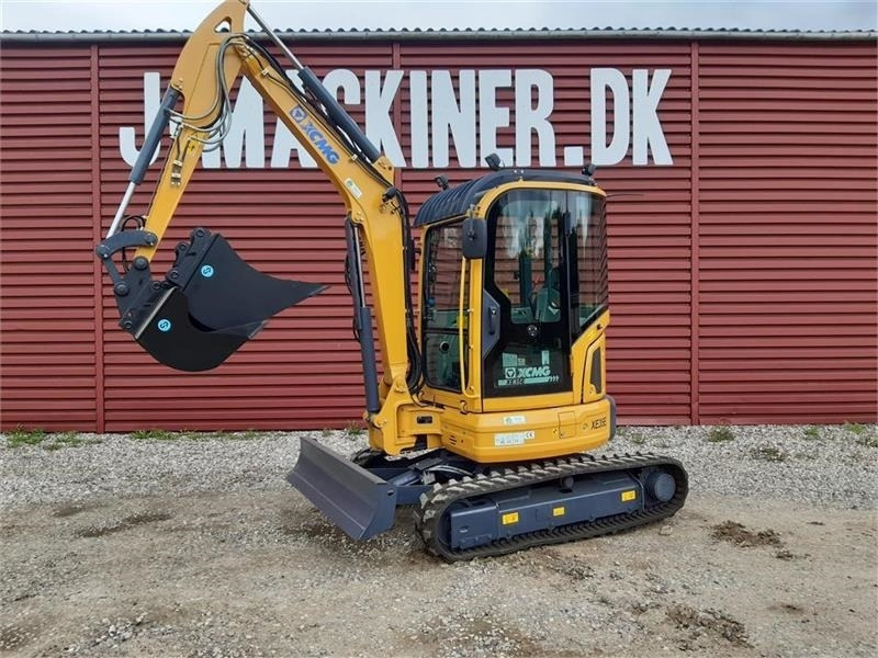 XCMG 4.2 tons - Mini excavator: picture 1 XCMG 4.2 tons - Mini excavator: picture 1