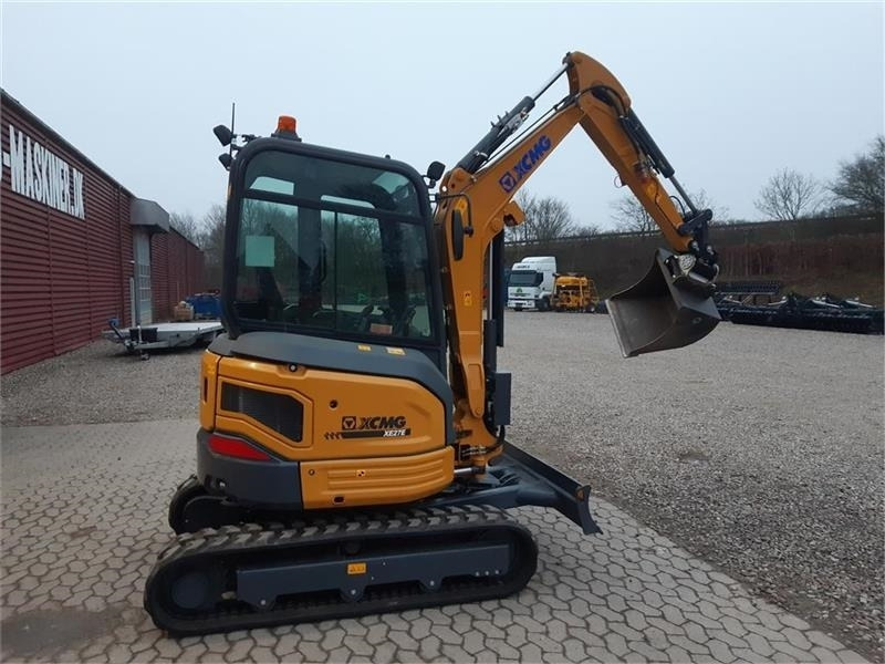 XCMG xe27e - Mini excavator: picture 1 XCMG xe27e - Mini excavator: picture 1