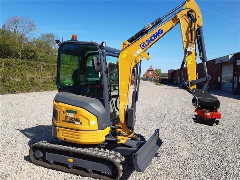 Mini excavator XCMG xe27e med rototilt: picture 13
