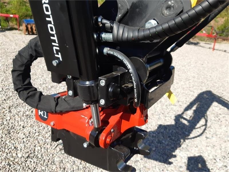XCMG xe27e med rototilt - Mini excavator: picture 5 XCMG xe27e med rototilt - Mini excavator: picture 5