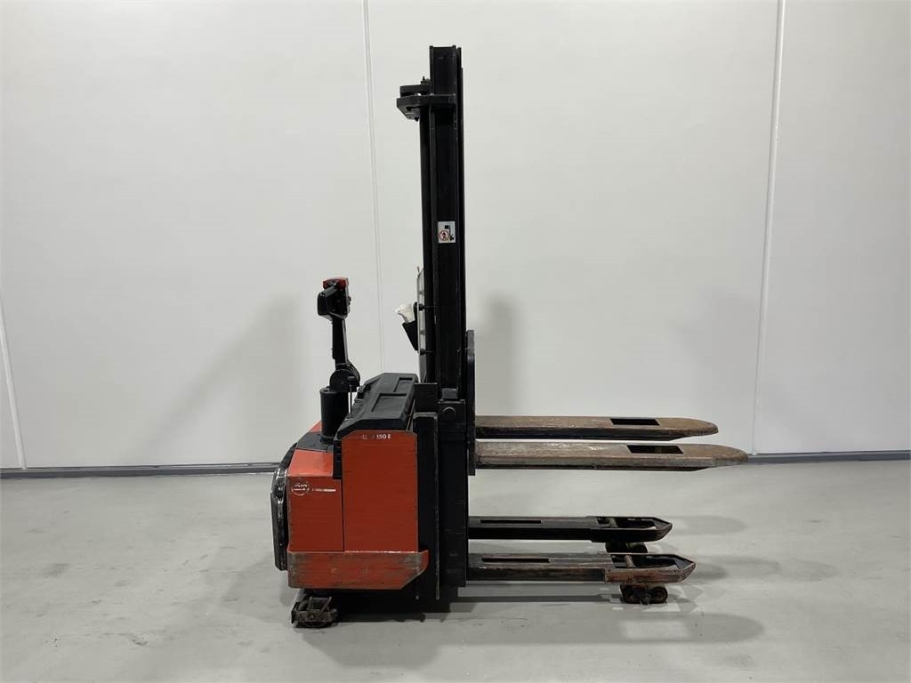 BT LSF1250/11 - Stacker: picture 1 BT LSF1250/11 - Stacker: picture 1